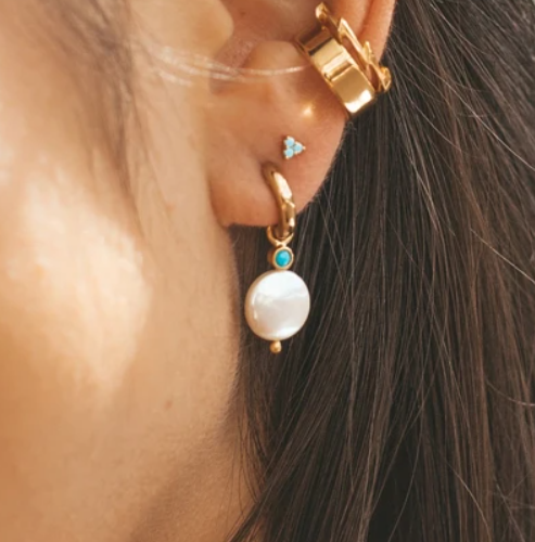 Layl Pearl Earrings