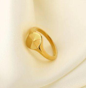 Cerc Gold Ring